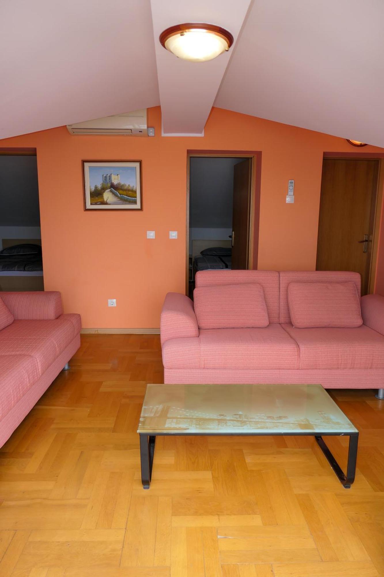 Apartmani Ivanka Prpic เซนญ์ ภายนอก รูปภาพ